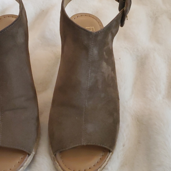Franco Sarto nubuck wedge espadrille style - Picture 5 of 12